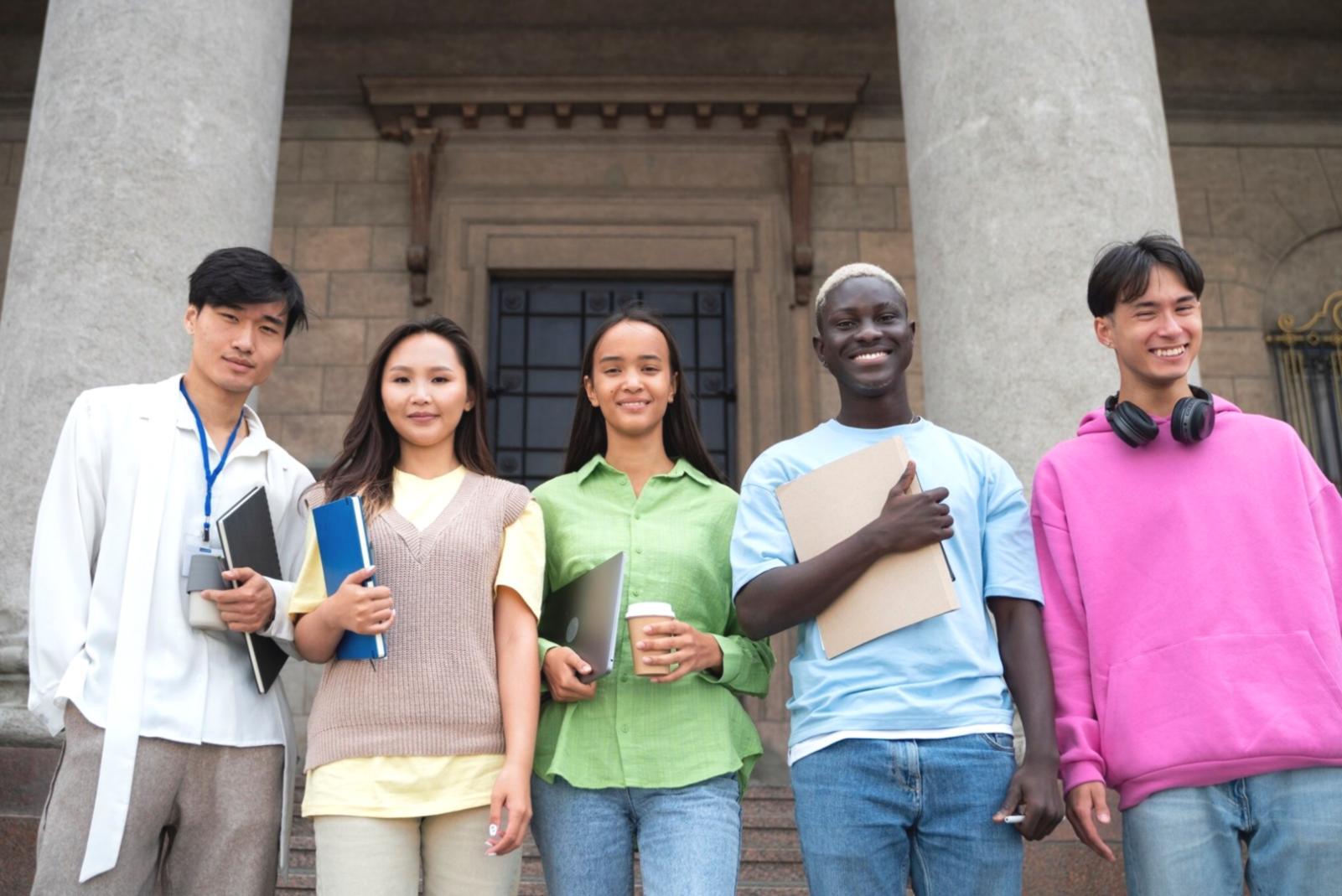 Professional financial education environment